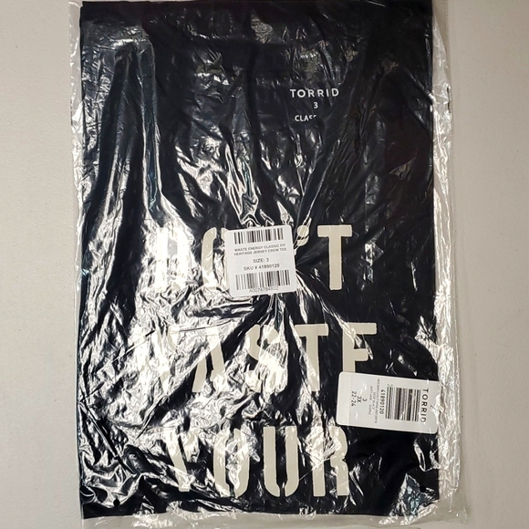 ❤️NWT VINTAGE TORRID GRAPHIC TEE DON'T WASTE YOUR ENERGY - 100% COTTON PLUS SIZE - Picture 7 of 13